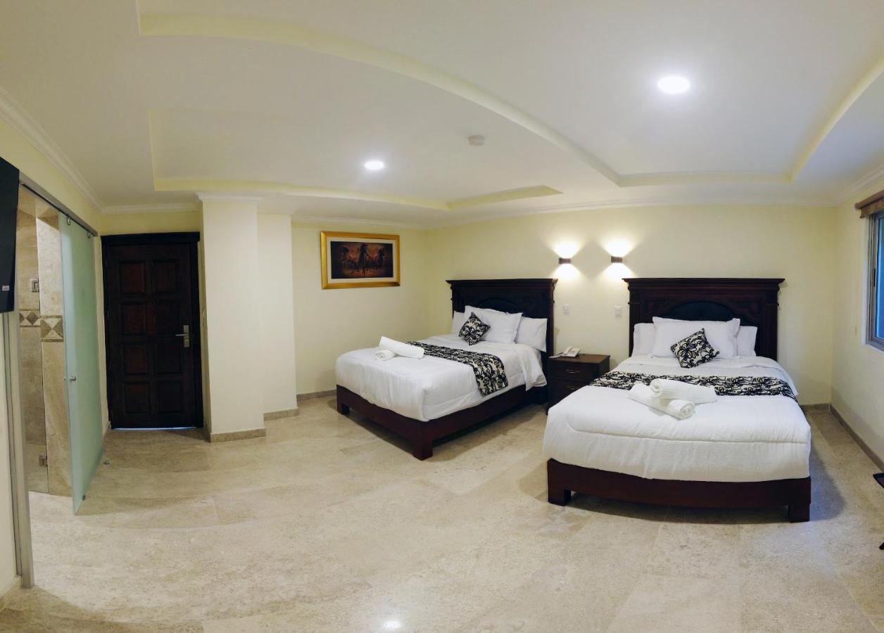 Real De La Pena Hotel 2 เอเซเกียล มอนเตส ภายนอก รูปภาพ
